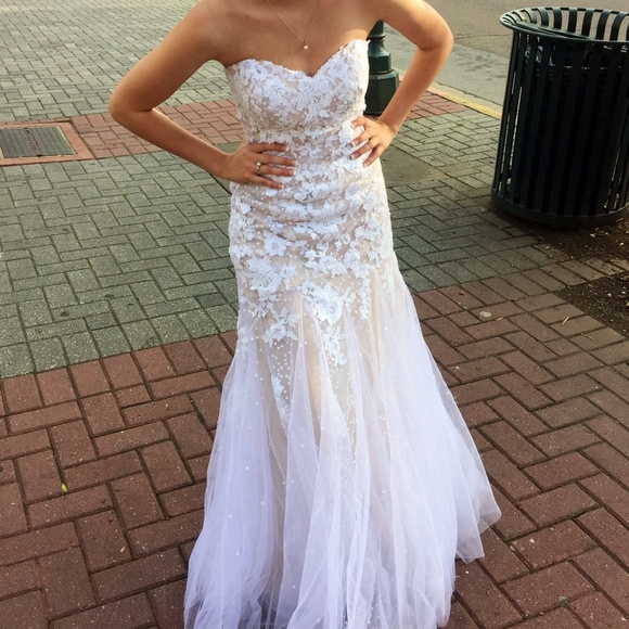 Prom dress