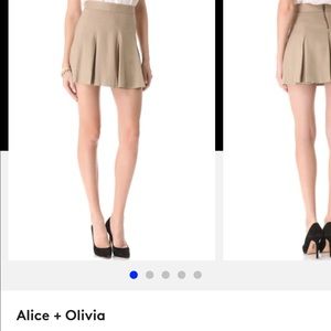 Alice + Olivia Pleated Box Skirt NWT