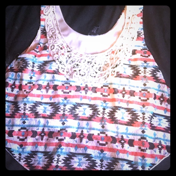 Rue 21 crop top