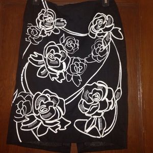 White House Black Market Skirt