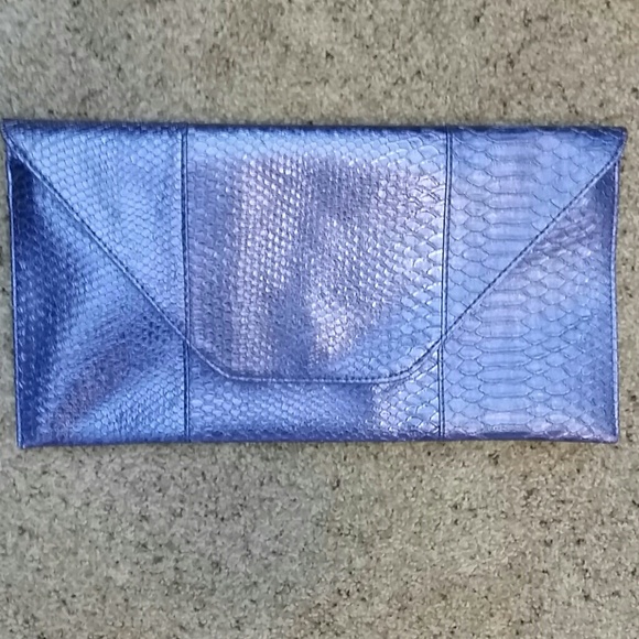 Python lookalike Envelope Clutch