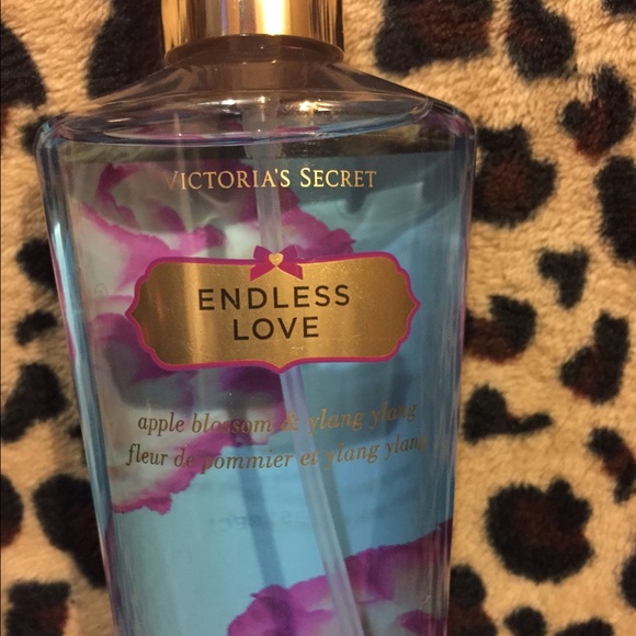 Victoria secret body spray