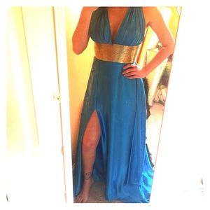 BEAUTIFUL formal/prom dress