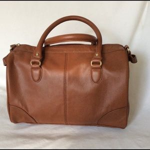 New tan faux leather bag