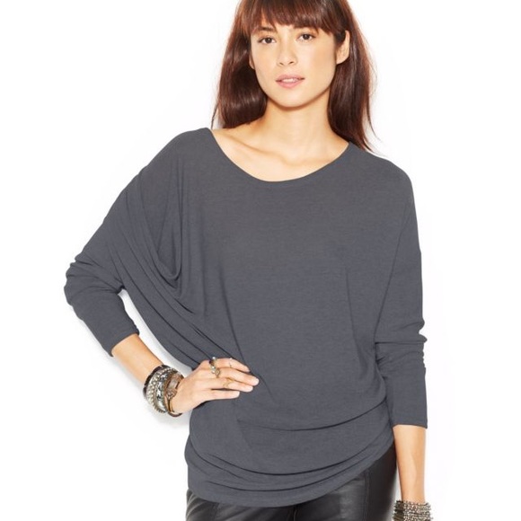 💸SOLD 💸Ivory Free People Top