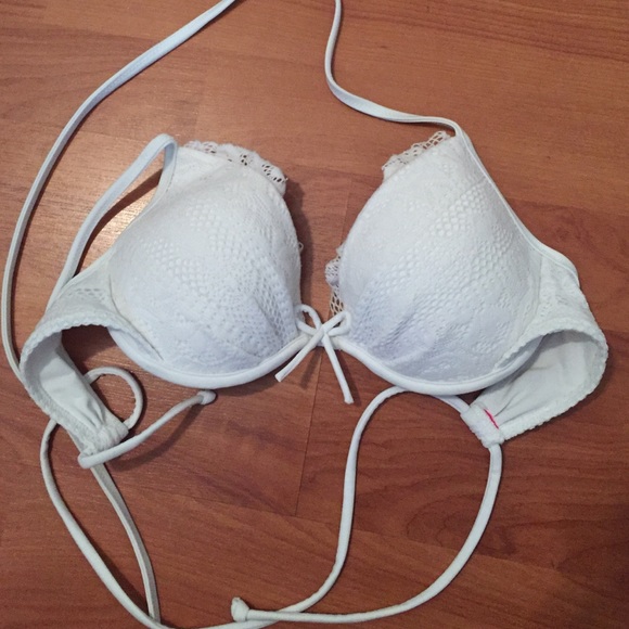 Victoria's Secret white bathing suit top bra push