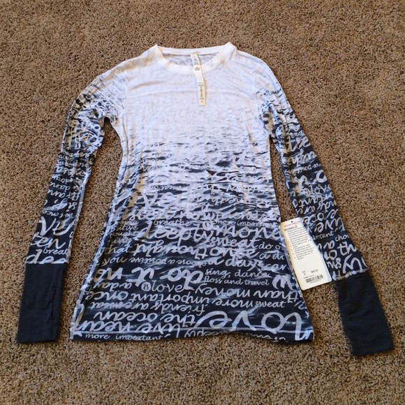 lululemon athletica Tops - 🚫SOLD🚫Lululemon manifesto LS