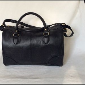 New black faux leather bag