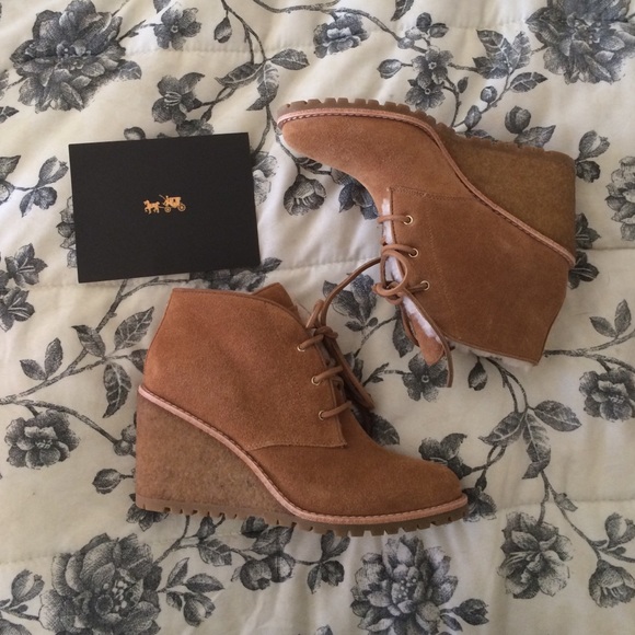 Coach Shoes - 🌺 Coach suede/shearling wedge booties