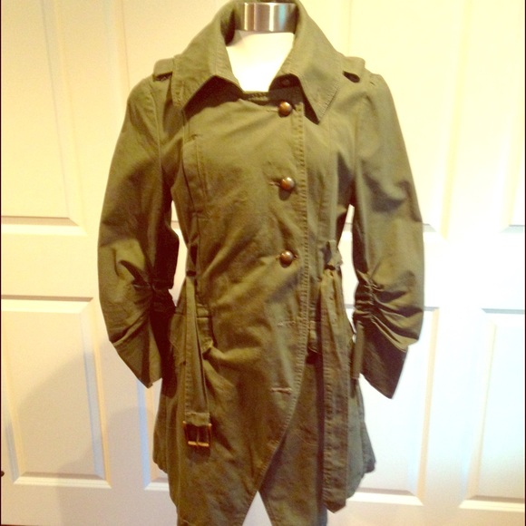 KUT size large army green trench coat