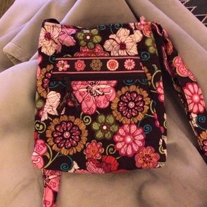 Vera Bradley crossbody "hipster"