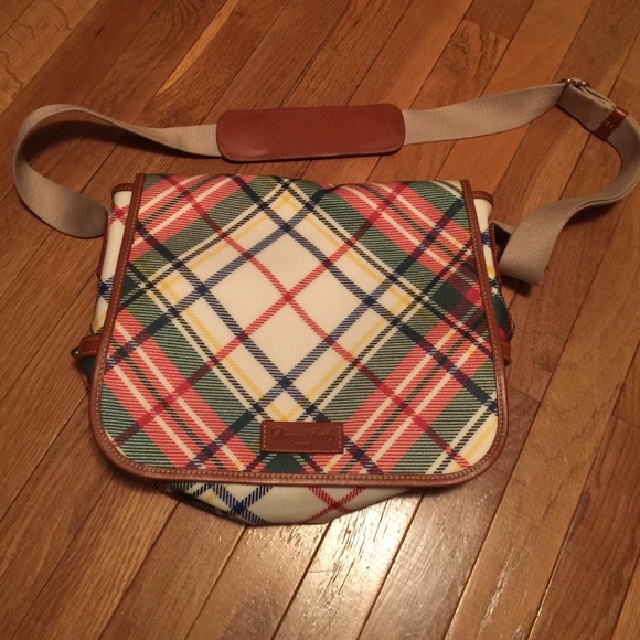 Dooney and Bourke Messenger bag