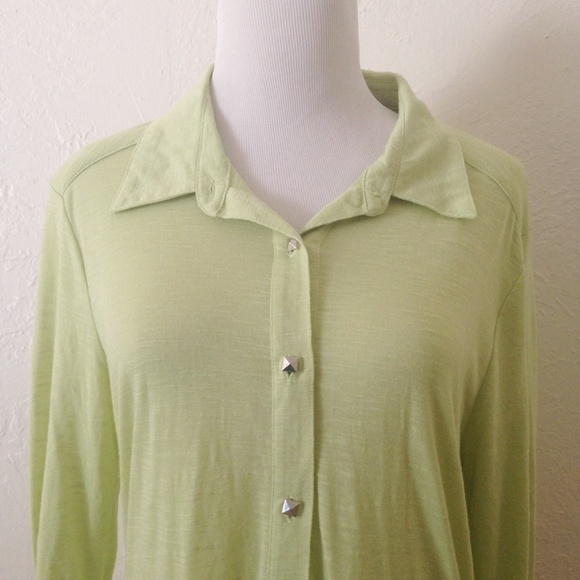 Green Button Down Top - Picture 2 of 5