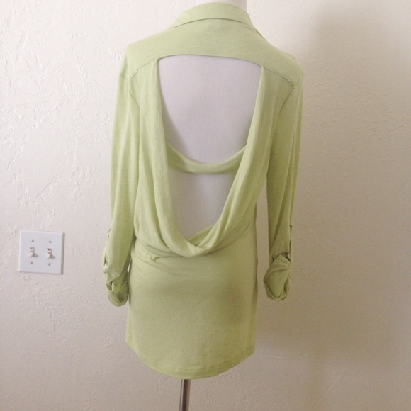 Green Button Down Top - Picture 4 of 5