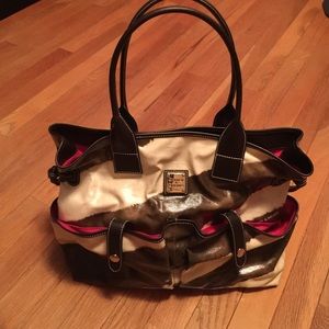 Dooney and Bourke handbag