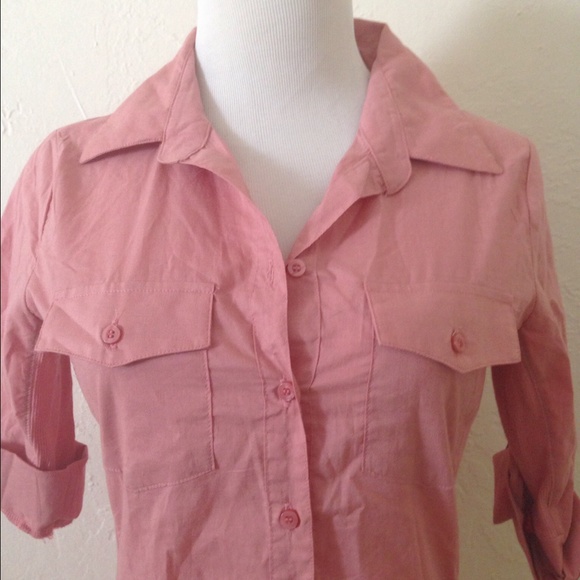 Zenana Outfitters Pink Button Down Top - Picture 2 of 4