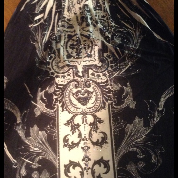 Casual/beach wear dress - Picture 2 of 3