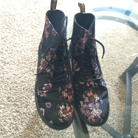 Dr marten FINAL PRICE