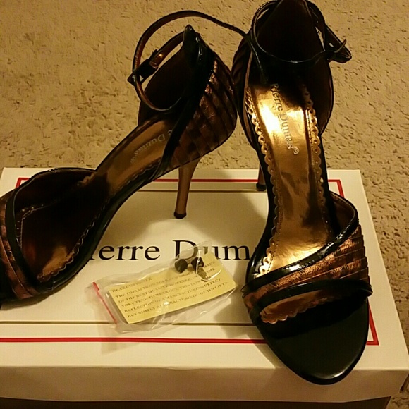 high heels - Picture 2 of 3