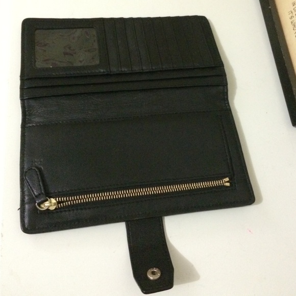 Wallet - Picture 2 of 3