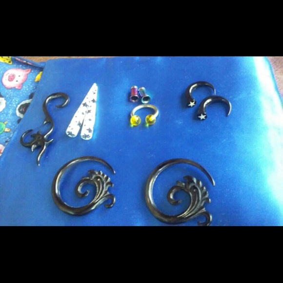 GAUGES & SEPTUM RING - Picture 2 of 3