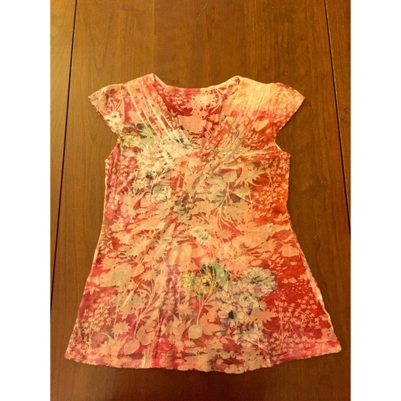 Casual Freedom Floral Top Size L