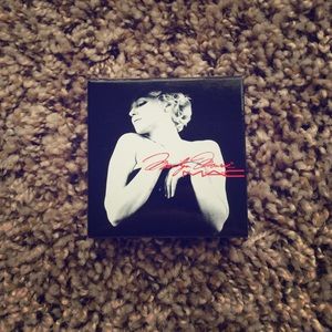 MAC Cosmetics LIMITED EDITION Marilyn Monroe Blush