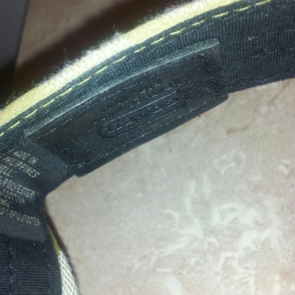 Coach hat - Picture 3 of 3