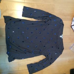 Grey top with blue sequined dots