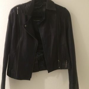 Amazing trendy 100% leather jacket