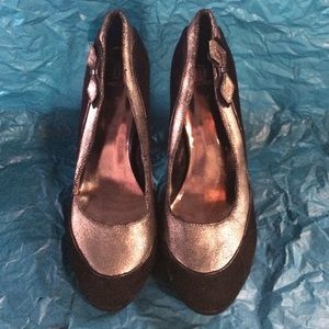 BAKERS Black and Silver Heels