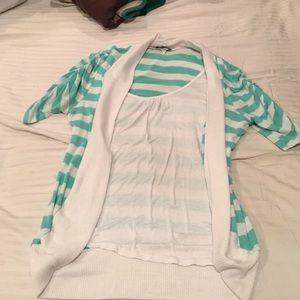 Green & white top