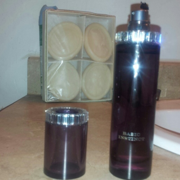 Basic instinct, perfume