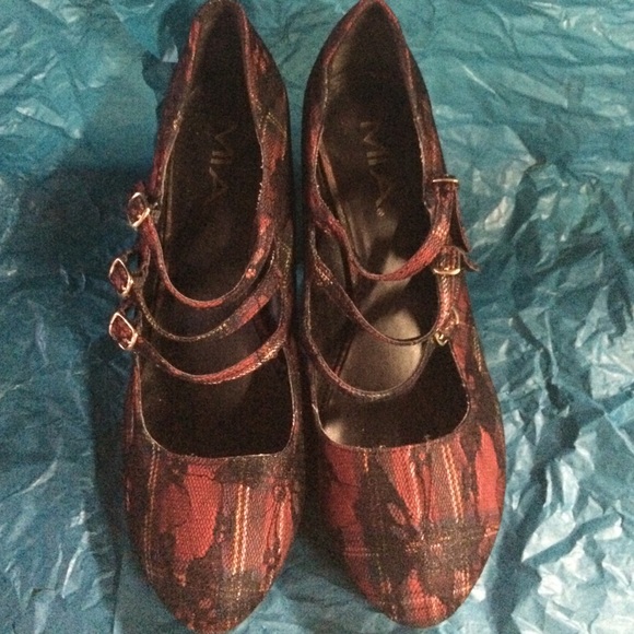 Strappy Red Pumps with a Twist