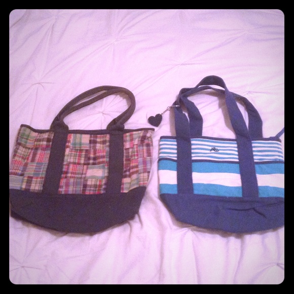 Aeropostale tote purses!