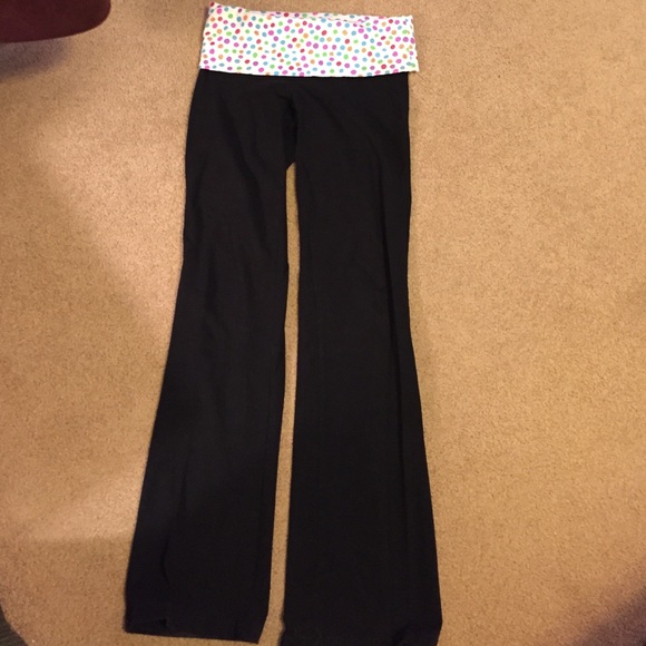 Victoria's Secret Pink yoga pants