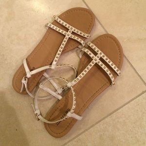 White Strap Sandals With Gold Studs