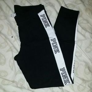 Nwot vs pink logo leggings.