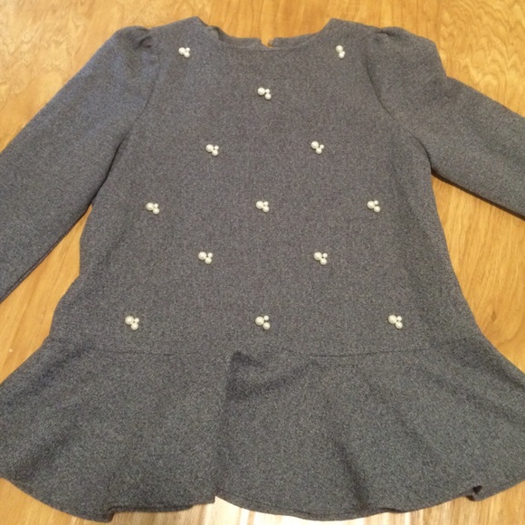 Beautiful top with pearls