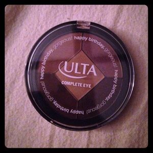 Ulta complete eye compact
