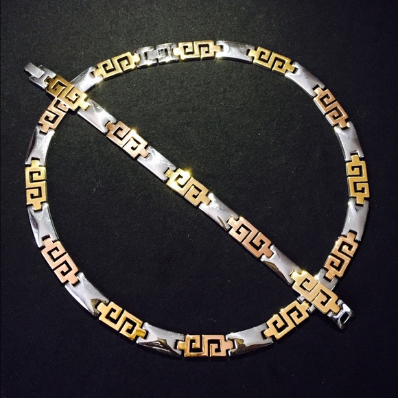 Necklace and Bracelet Set