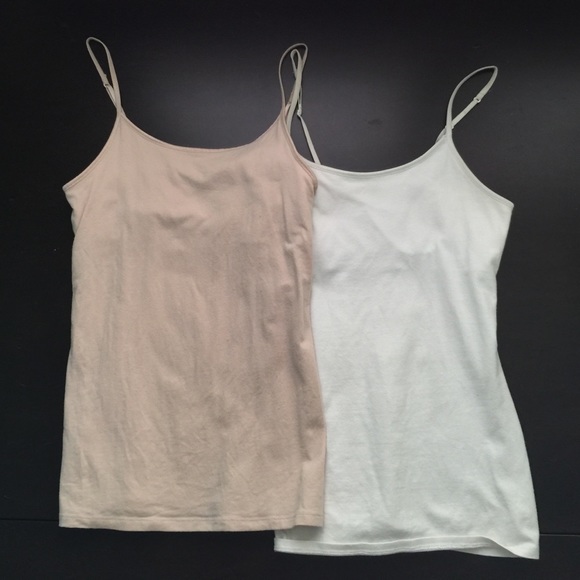 5🌸mossimo supply co tank top bundle!!🌸 - Picture 2 of 4