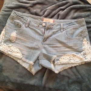 Never worn almost famous lace detail shorts