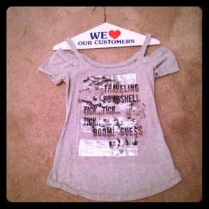 Guess cold shoulder short sleeve top