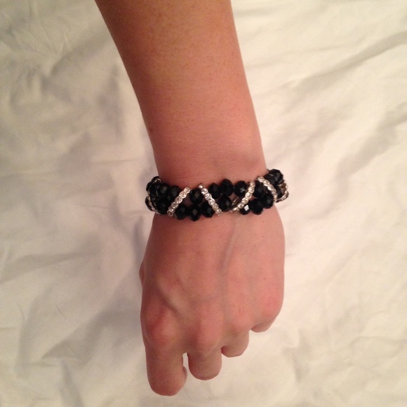 Black Rhinestone Stretch Bracelet✨Final Markdown - Picture 3 of 3