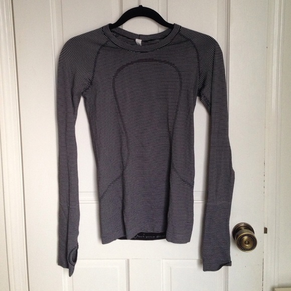 Lulu lemon long sleeve shirt