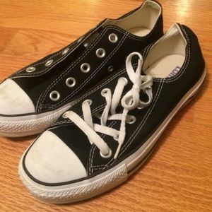 Bundle - black and grey converse