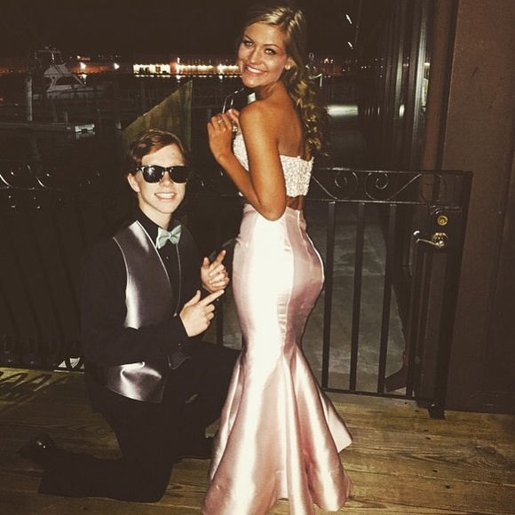 SOLD - Picture 2 of 3