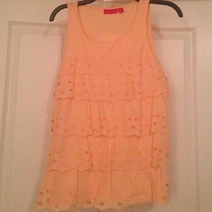 Sz XS ELLE Peach Top