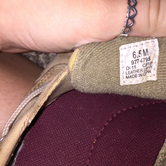 Sperry's - Picture 3 of 4